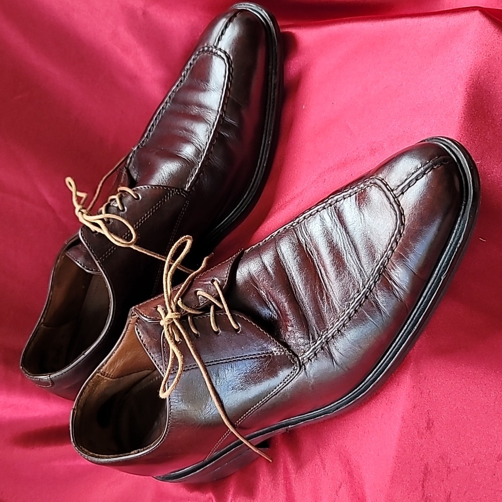 COLE HAAN sz10.5M Derby w moccasin styled toe vintage / oxford lace up